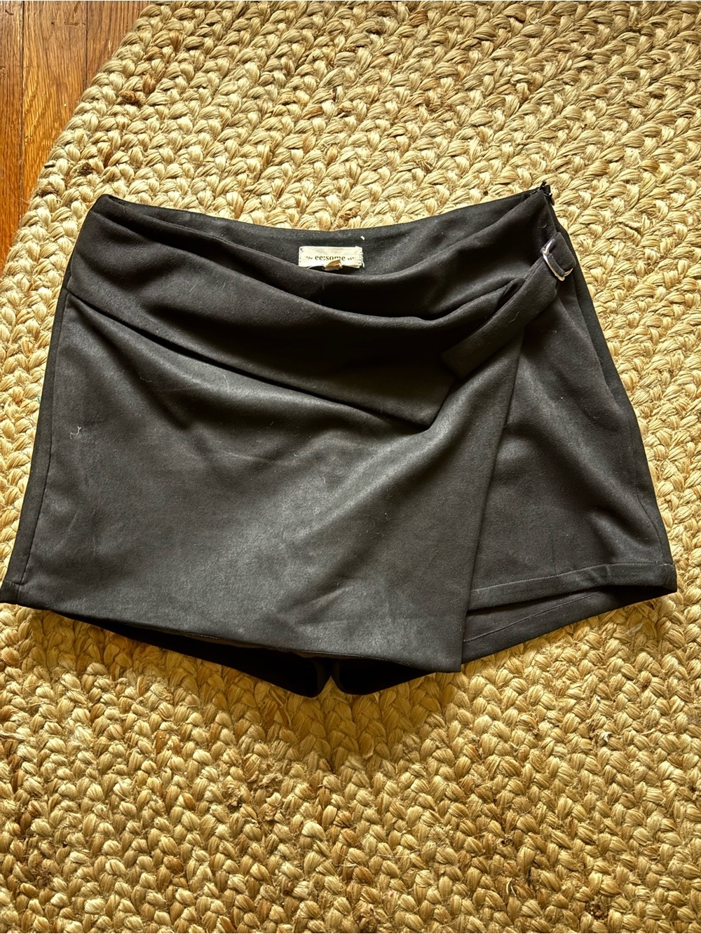 NWT Black Size M Suede Wrap Skort